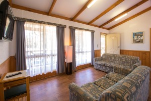 Euston Club Resort Cabin 9 lounge